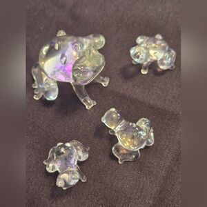 Glass Frog Set. Mom And 3 Little Babys